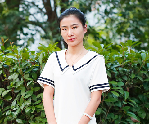 <b>成都校服厂衬衫校服大学校服06</b>